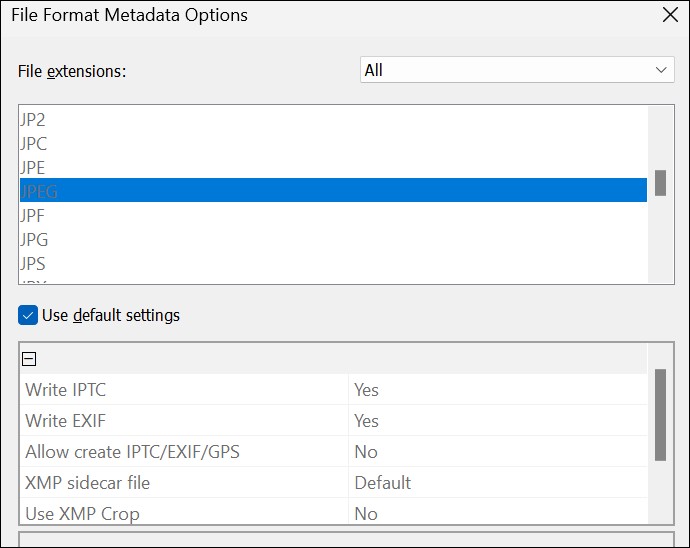 Edit per file format metadata options in this dialog.